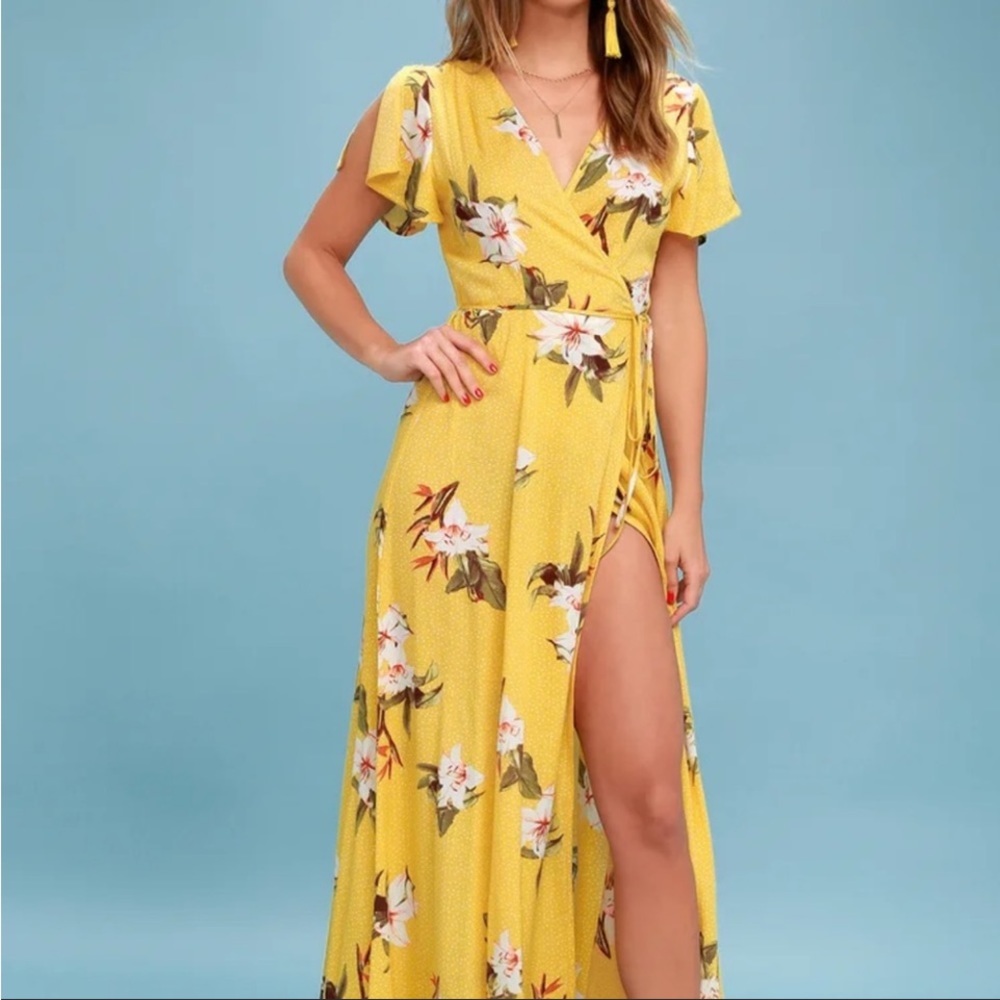 Lulu’s Merigold Yellow Tropical Print Maxi Dress